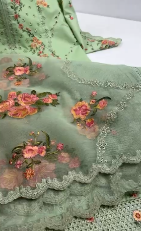 2PC/3PC Premium Lawn Dress ( EID Collection )